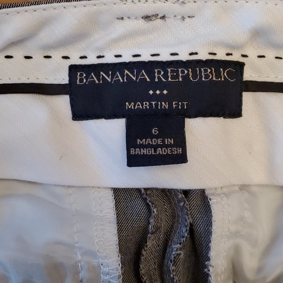 Banana Public Pants - Picture 2 of 2